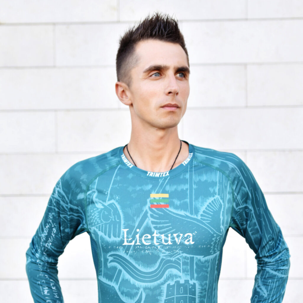 MES.FIT Lithuanian-inspired sportswear design